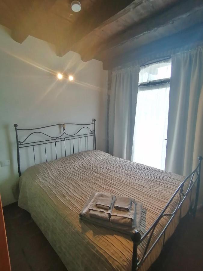 Appartement Casa Sasso à Tavernola Bergamasca Extérieur photo