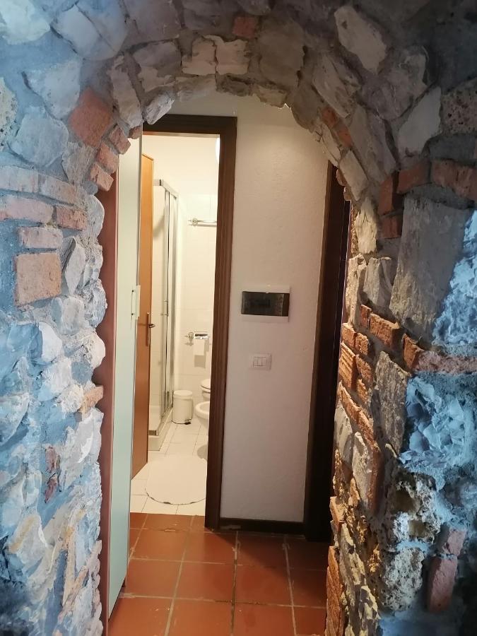 Appartement Casa Sasso à Tavernola Bergamasca Extérieur photo